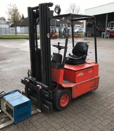 Електрокар 1500 кг Linde E15