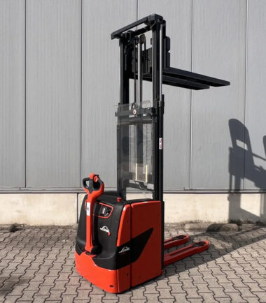 електрически стакер LindeL20i 1173