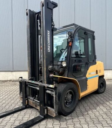 дизелов мотокар UNICARRIERS GX-50