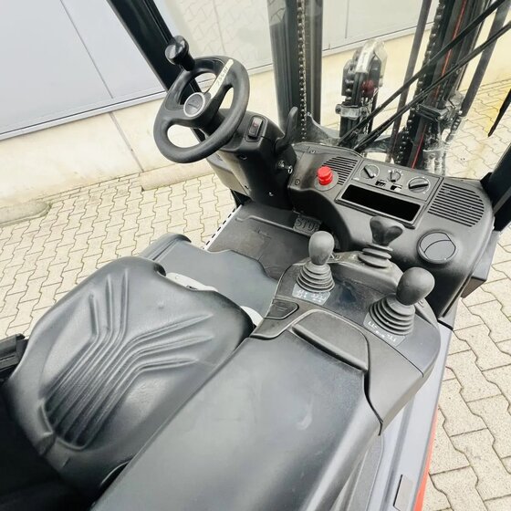 Електрокар Linde E14 EVO