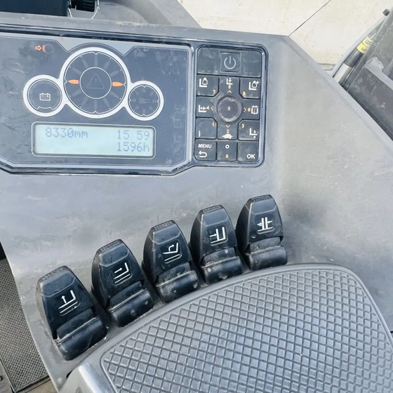 рийчтрак Atlet UHD 250