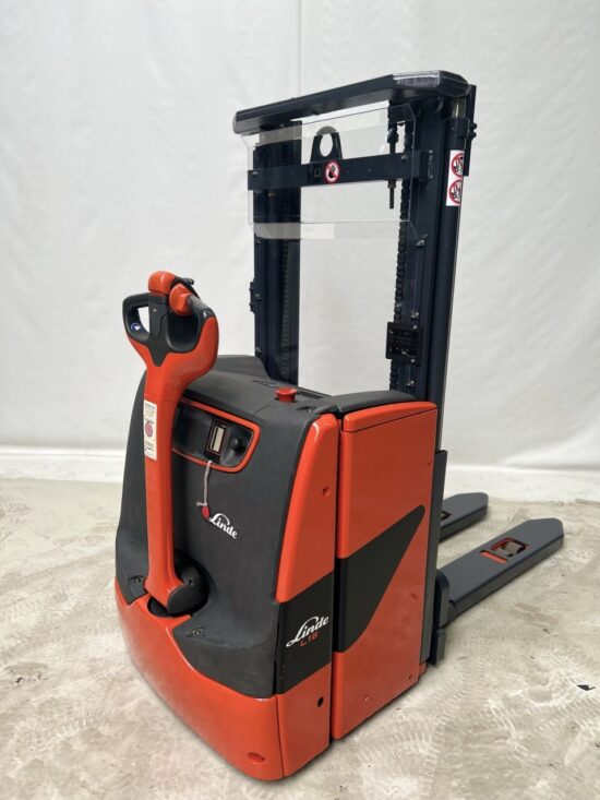 стакер L16i 1173.1